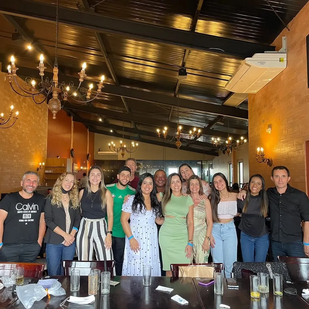 Equipe da ADA Contabilidade reunida na confraternização de fim de ano de 2021